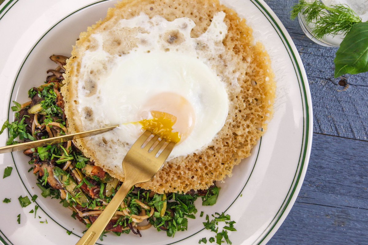 Rachael Ray tweet media