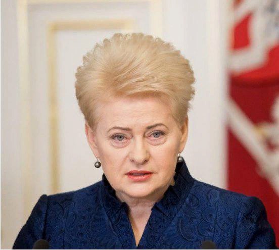 ClownIT's tweet photo. В этот день 14 лет назад Литва взяла член НАТО. https://t.co/SC2oGO1AxW