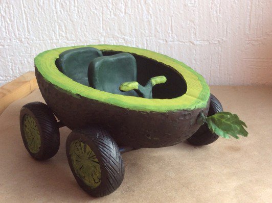 RetroSportPlus's tweet image. ¿Como se llama el carro de batman?
—Batimovil
¿Y el de Petro?
—Guacamovil
😂😂😂😂🥑🥑🥑 #PetroPresidente #Guacamole #Guacamovil #Aguacate