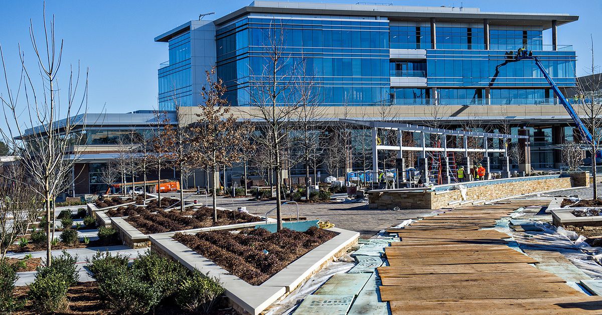 providencegroup's tweet image. Photos: Touring Sandy Springs’s new downtown as it readies for debut. #tpgatlanta #sandyspringsrealestate buff.ly/2pvXrtd