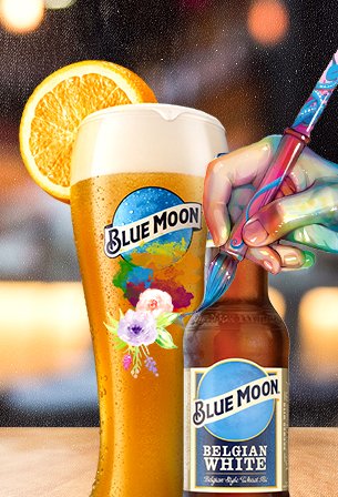 PalmerSquare's tweet photo. Happy #ThirstyThursday! It’s a Blue Moon Paint Party at the @yankeedoodletap tonight from 6-8PM! #Paint your own pint glass while you learn the fascinating art of beer through the representatives of @BlueMoonBrewCo. Tastings are only $4! https://t.co/59EwIdy4lE #DotheDoodle #YDTR https://t.co/a66QuNNiI2