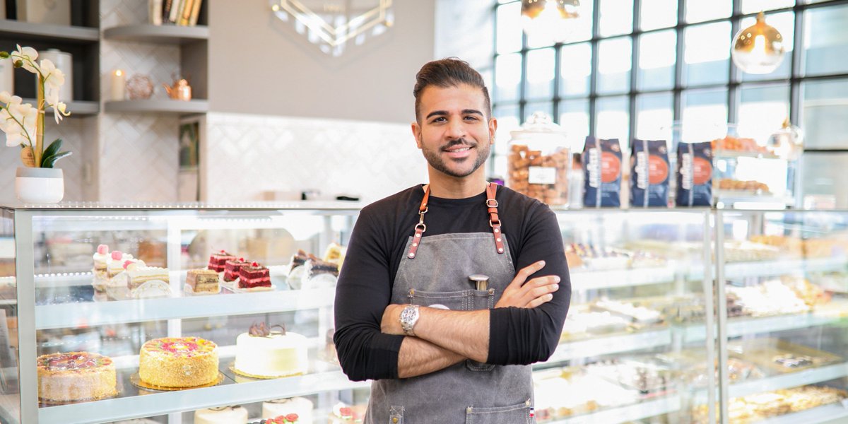 LavazzaUSA's tweet photo. Chef Areen Movsessian infuses his traditional family recipes with Lavazza espresso beans to create a delicious Mocha Cream Cake #LavazzaLove @ClassicBakery https://t.co/uBqJbr0Coq