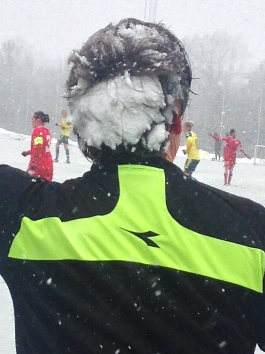 amaliethestrup's tweet photo. En af de køligere kampe❄️😬 #foråridk https://t.co/M0hT6T78cW