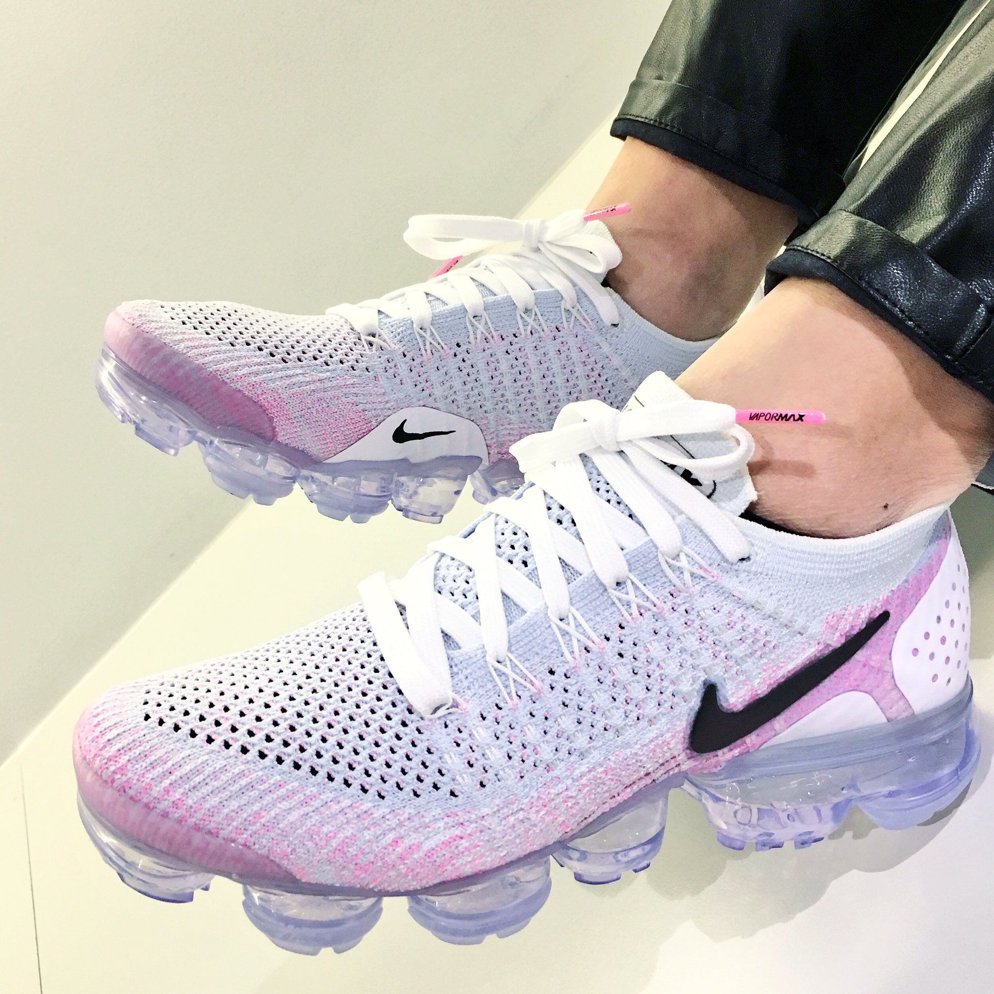 Foot Locker Women on Twitter: "I mean come on!💓 pink beam/igloo Nike Vapormax 2 babies are now available in select stores https://t.co/8Z6R13BmzI #SheCanDoBoth https://t.co/QTaQRbS4TW" / Twitter