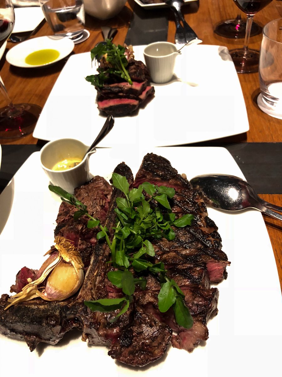 RussMcF's tweet image. All you can #beef feed of #Tbones, #tomohawk, #Lbones with a #magnum of #chateaumontelena 2003 #cabernet (outstanding), @henschkewine #barrosa, @feltonroadwine #pinotnoir @AustWineTasting @winewankers #napa