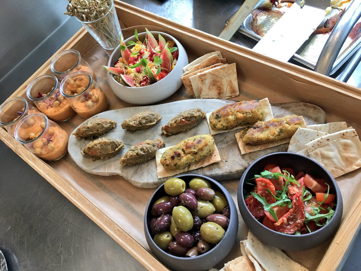 Successful client presentation today with <a href="/Claudia63850883/">Claudia Maia</a> vegan dessert, vegan mezze and few new canapés 👍👍<a href="/GPicassoParr/">Gracie Picasso-Parr</a> <a href="/PNederfors/">Petra nederfors</a>