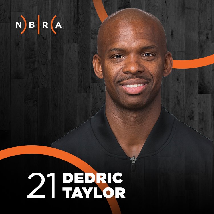 OfficialNBARefs's tweet photo. TONIGHT
8 PM ET
🏀 @okcthunder at @spurs
🏀 #30 Jo. Goble, #21 D. Taylor, #59 Zielinski
📺 @NBAonTNT
#RefsAreReady #NBA #OKCatSAS https://t.co/eeJ0MSTxce