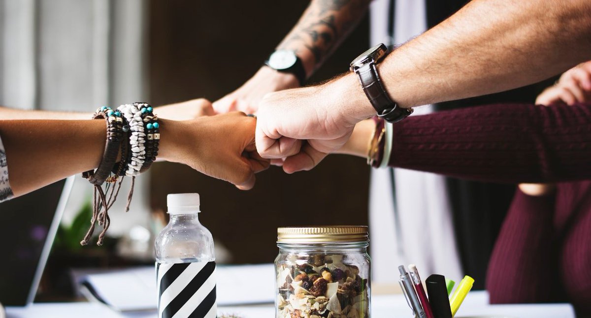 HA_Agency's tweet photo. How To Be A Good Team Player

Read our latest blog at: https://t.co/X1QW92IgAf https://t.co/WRe7BbCsgU