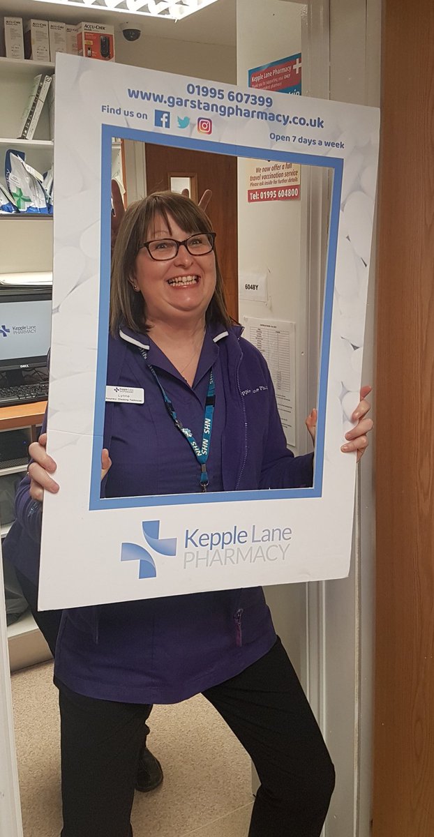 usmaan139's tweet photo. Proud to be working with such amazing people @KLPharmacy 
Always a good atmosphere, great work ethic and happy smiley people.

🅗🅐🅟🅟🅨 🅟🅔🅞🅟🅛🅔 🅐🅡🅔 🅖🅞🅞🅓 🅕🅞🅡 🅣🅔🅐🅜🅢
#pharmacy24 #lovemypharmacy #teamwork https://t.co/hvM7aA2qd8