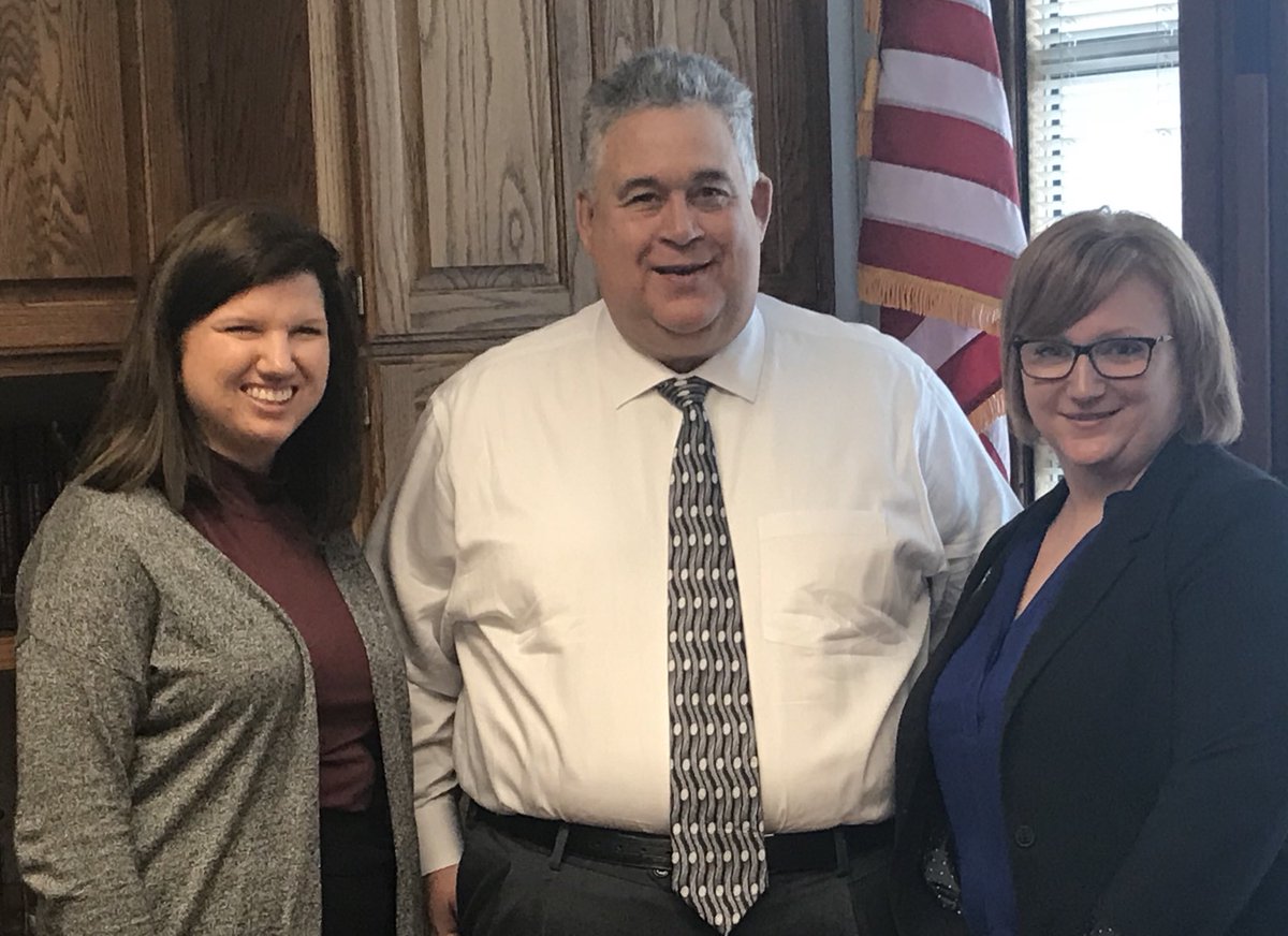 WielandNow's tweet photo. Excited to visit with Haley Clark and Jessica Eager of @MarchofDimes @MarchofDimesMO @MarchofDimesMO1
Supporting my #SB879 -special enrollment period for pregnant women. #MOLeg #JeffcoMO https://t.co/Yj9WvIHW4d