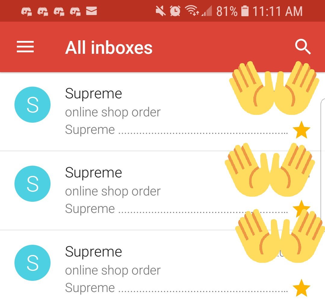 Supremekickzz tweet media