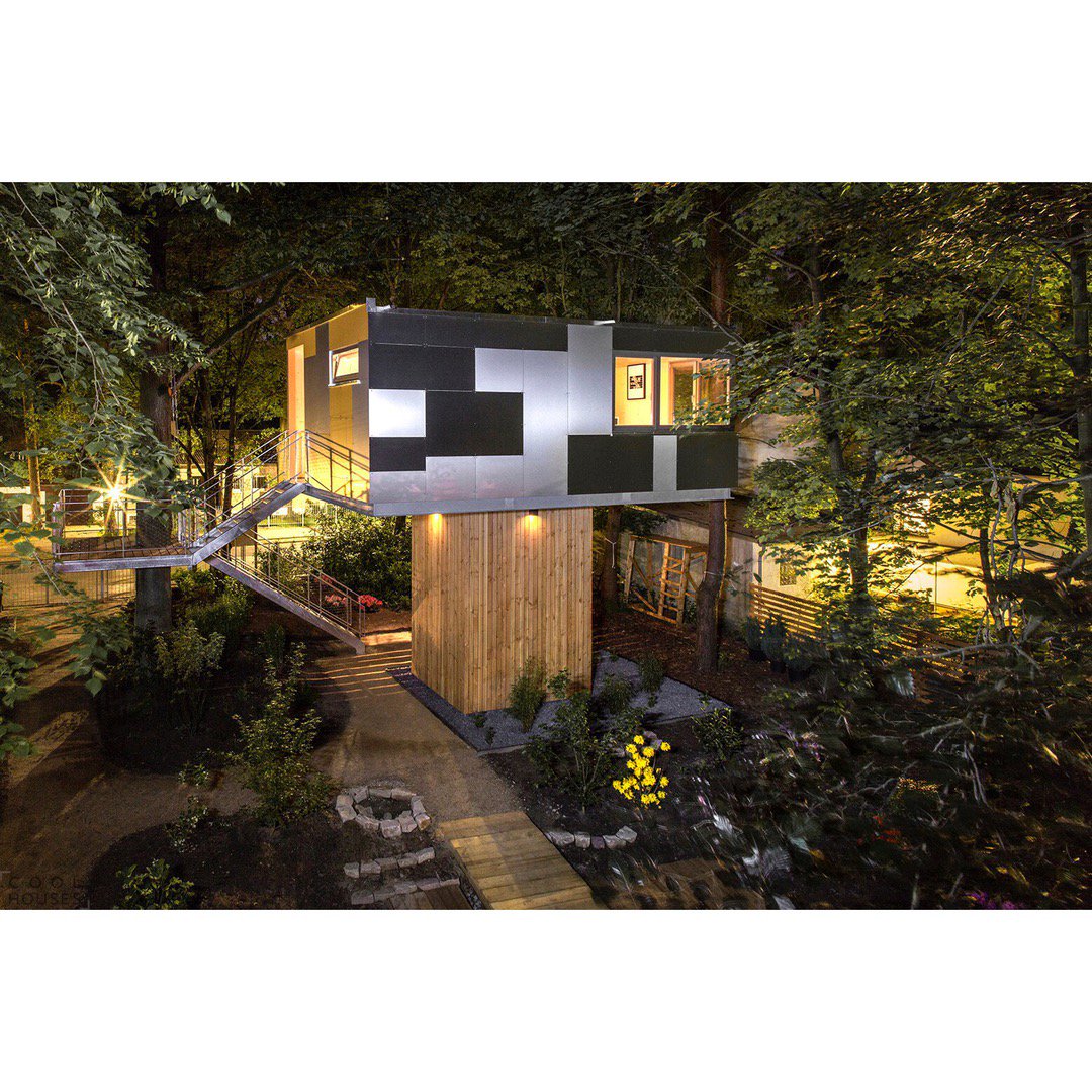 EmozioniDC's tweet image. Современный дом на дереве в Берлине. Воплощенная в жизнь мечта детства!
.
#домнадереве #архитектура #дизайн #Берлин #emozionidc