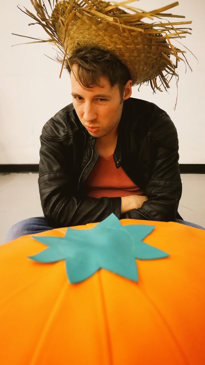We aren’t quite sure what Gary is contemplating here. Perhaps that giant pumpkin beanbag will look better with a chainsaw through it?... The Chainsaw Manicure opens on Tuesday <a href="/The_Churchill/">Churchill Theatre Bromley</a> #Bromley #southlondon #londontheatre #90s #londoncomedy