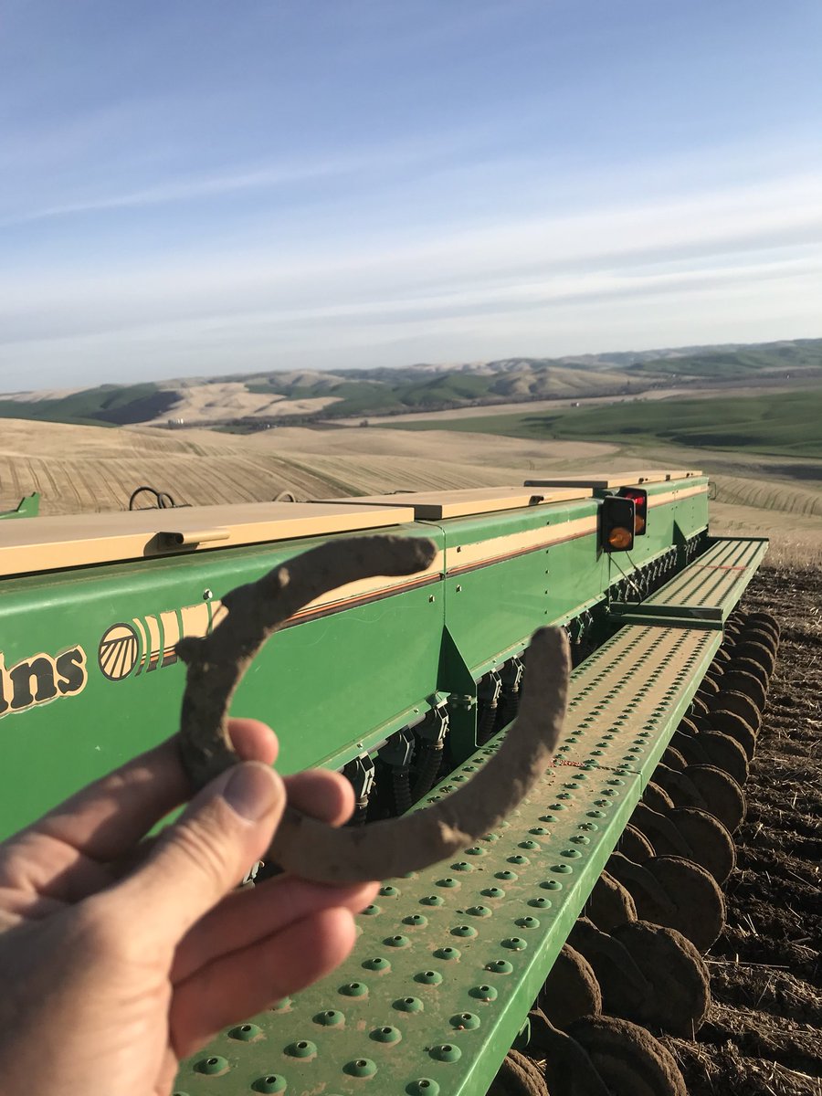 Encore_Growth's tweet photo. Love history of ag! Plugged seed tube this morning  revealed part lost from great grandfather‘s power unit. We are so lucky today! https://t.co/op0OvGKGK1