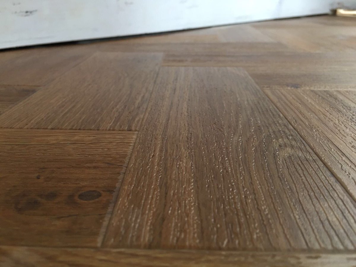 FirstForFloors's tweet photo. @AmticoFlooring #SpaciaParquet fitted by our dedicated fitters today on @bostik #ScreedMasterFlow 🎉 https://t.co/B0nAMkaPOd