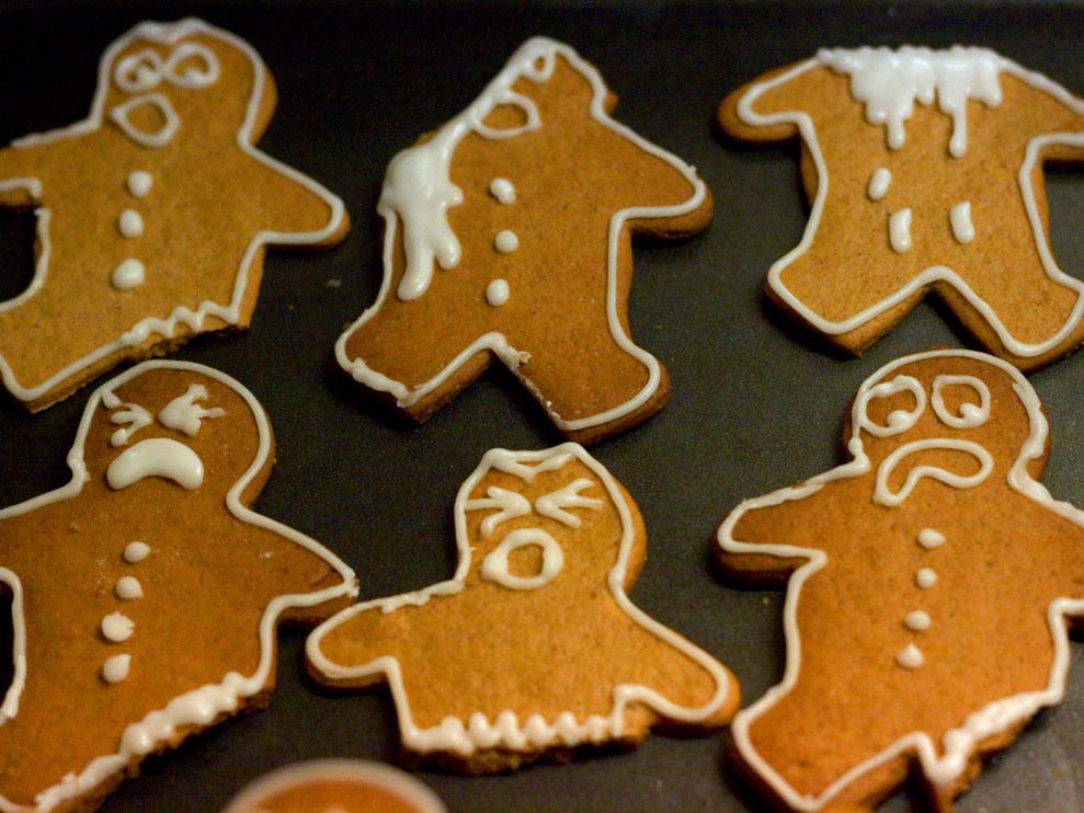 JohnnyLolbieski's tweet photo. @kurteichenwald @therealroseanne never forget the six gorillion gingerbread men! https://t.co/eaoNbWCose