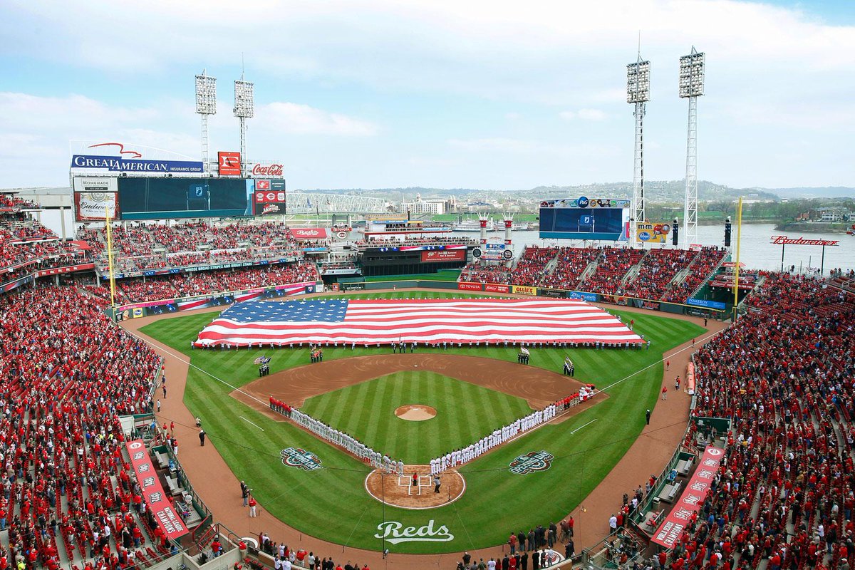 Reds's tweet image. 24 hours! #RedsOpeningDay ⚾️