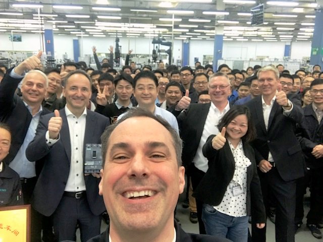 NeikeCedrik's tweet photo. The future of #manufacturing and co-creation of #digitalization in #China - common ideal #MakeDigitalizationWork. Thanks for having us #TeamSiemens in Suzhou & Shanghai. @JimHagemannSnabe @AndreasMatthe @SiemensHealth https://t.co/F3WYZLVqVV