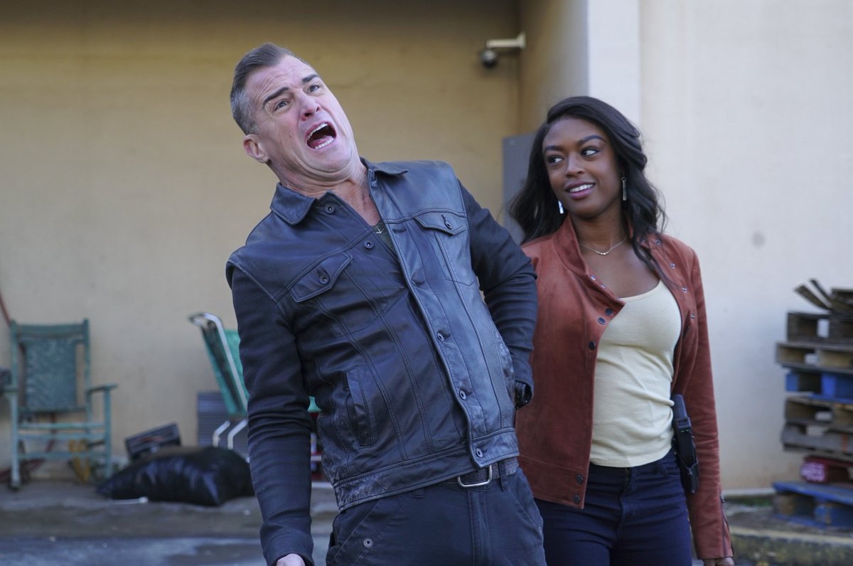 Jack's got our vote for "most expressive face ever." #MacGyver