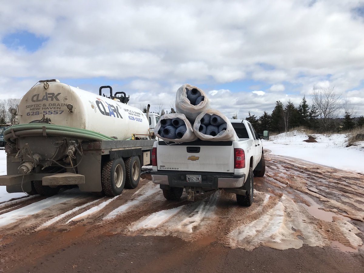 clarkseptic's tweet photo. Delivering some EZFlow @infiltrator for footing/foundation drains.  Equal to 150ft of pipe and stone, try hauling that in your pickup.  Easy to install and especially useful on sites with limited access. https://t.co/jao0RJb5zb