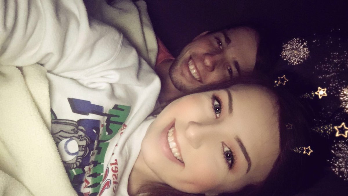 brandybellina45's tweet photo. Thank you for being my boyfriend/bestfriend, the one person I can count on, the shoulder I can cry on, always putting a smile on my face and making me laugh so hard it hurts, never disrespecting me or our relationship, and loving me unconditionally no matter what. #AnotherBfPost https://t.co/p2SW67sdLQ
