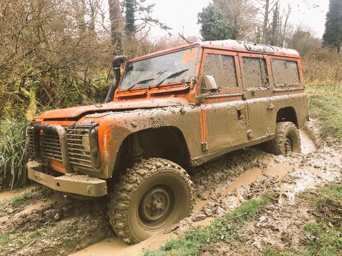 From #HookADuck to covered in muck! What a difference a day makes.... Perfect day for #4x4 Driving @CartonHouse 🏁