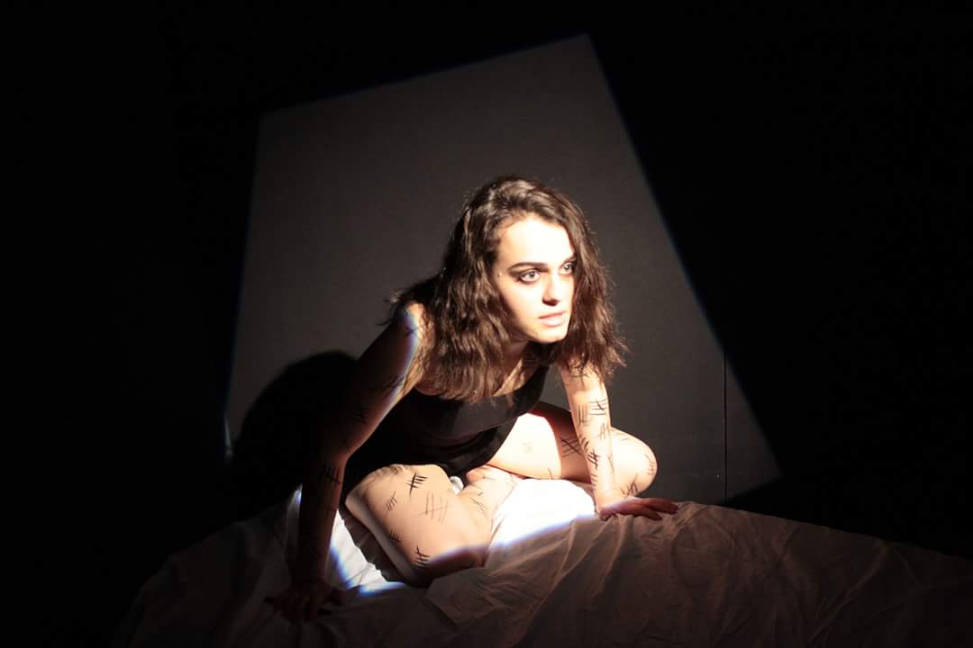 CSSUdine's tweet photo. Da giovedì a sabato riapre
#UfficioRicordiSmarriti
La serie teatrale continua
29, 30, 31 marzo / 5, 6, 7 aprile / 12, 13, 14 aprile / 19, 20, 21 aprile
#Udine #TeatroContatto
progetto regia @RitaMaffeiTweet
con #CollettivoN46E13
spazio scenico installazioni foto #LuiginaTusini https://t.co/pY8fvxg9fL