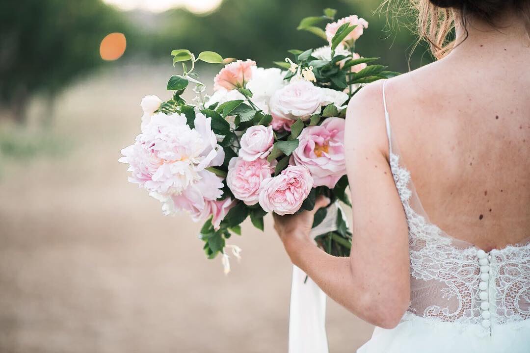 Spring things 🌸 photo: Heather Selzer. <a href="/hautebride/">HAUTE BRIDE ™</a>