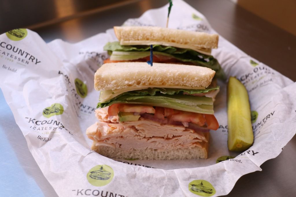 BCDsteamboat's tweet photo. Welcome to the weekend—treat yourself to the delicious Turkey Trailhead.  We see you avocado. #EatWellBeBold #BackcountryDeli 

Visit the menu &amp; order online: https://t.co/mrAHi70YLI https://t.co/RxMdQ5UswX