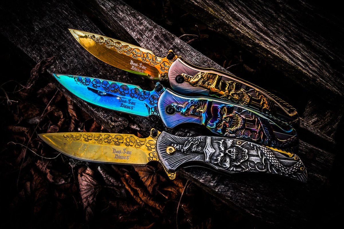 MasterCutlery's tweet photo. Dark Side Blades Spring Assisted Fantasy Sword and Skull Pocket Folder
Item # DS-A063 series
#knife #fantasy #darkside #skull #sword #springassist #springassisted #tinite #gameofthrones #knifenuts #pocketknife #edc #skeleton #bladefanatics #knifeobsession @mastercutleryllc https://t.co/DNTFUEdxNF
