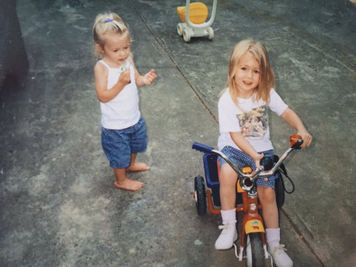 IsbellLily's tweet photo. Happy 20th birthday to this gem. Seems like just yesterday you were a tween with green braces. Thanks for being my best friend, I love you &amp; I can't wait to celebrate!💕 https://t.co/DTq3coJ5ZQ