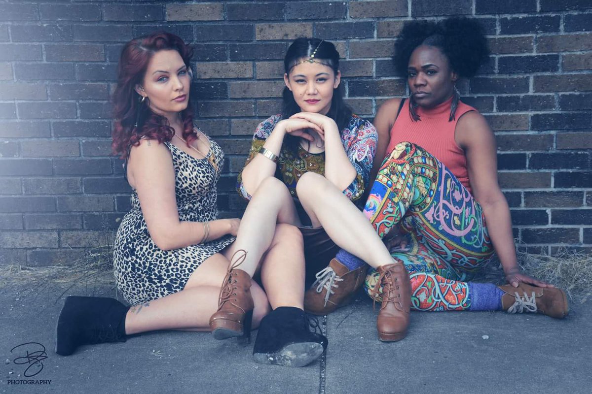 REphotography83's tweet photo. Keeping empowered babes in my corner. Hoping to help those who have not found their strength. hear our voices.. We are calling for you.
#girlpower
#unity
#artistssupportingartists
#strongwomen https://t.co/OyMEaGArRJ