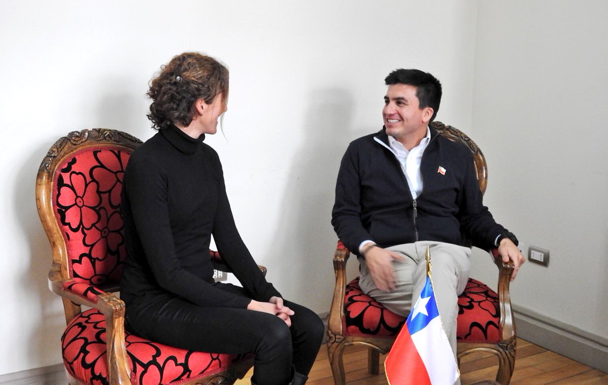 gobmagallanes's tweet photo. Finalizando las reuniones matutinas, estamos con la seremi @FranRojasPhi de la @MBienesMag trabajo en los sectores peri urbanos 💪🏽 https://t.co/2VCwQVWRoQ
