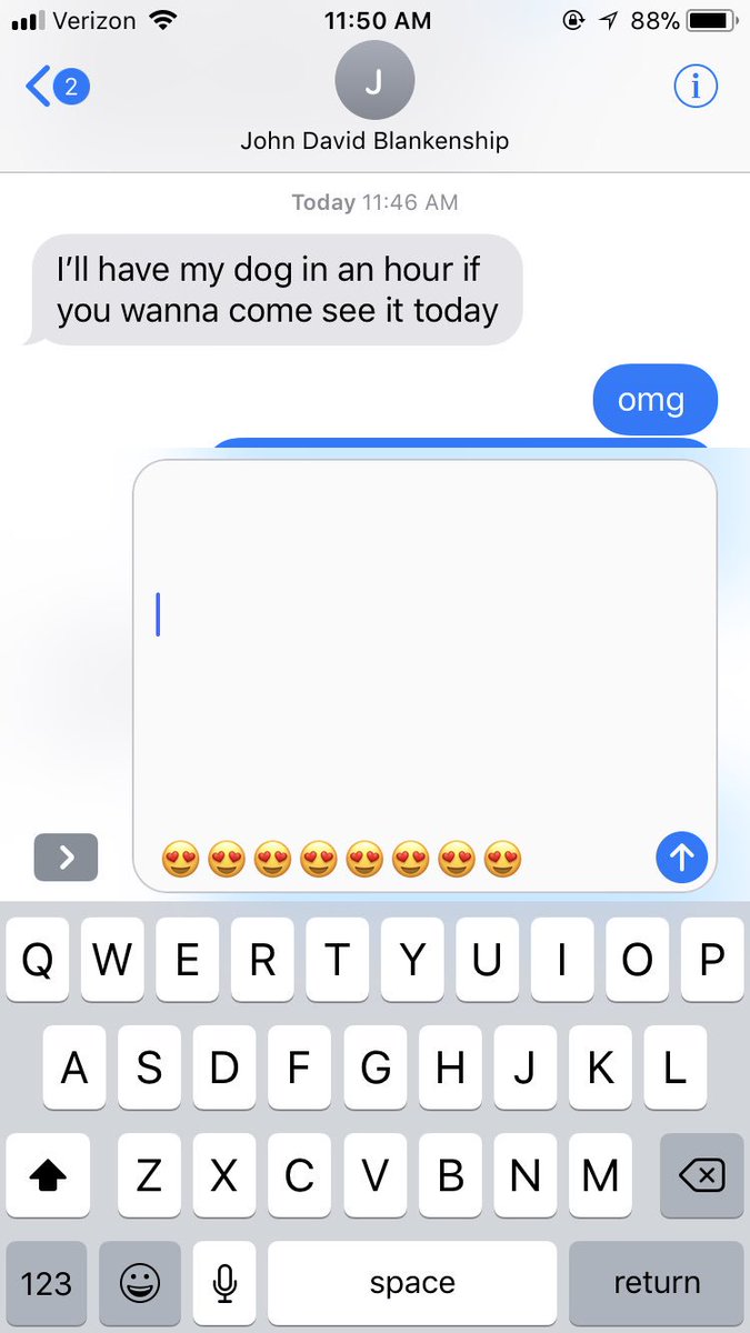 kat_el_yn's tweet photo. WHEN BAE SENDS U A SWEET MESSAGE #notbae #ilikedogs https://t.co/5CaJr5vpo6