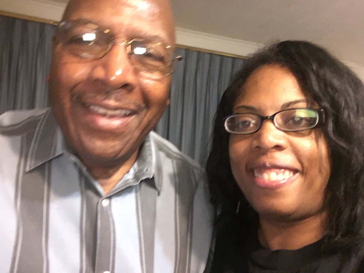 Monique02248380's tweet photo. My parents โค๏ธ#holleys https://t.co/zCB00FRlPb