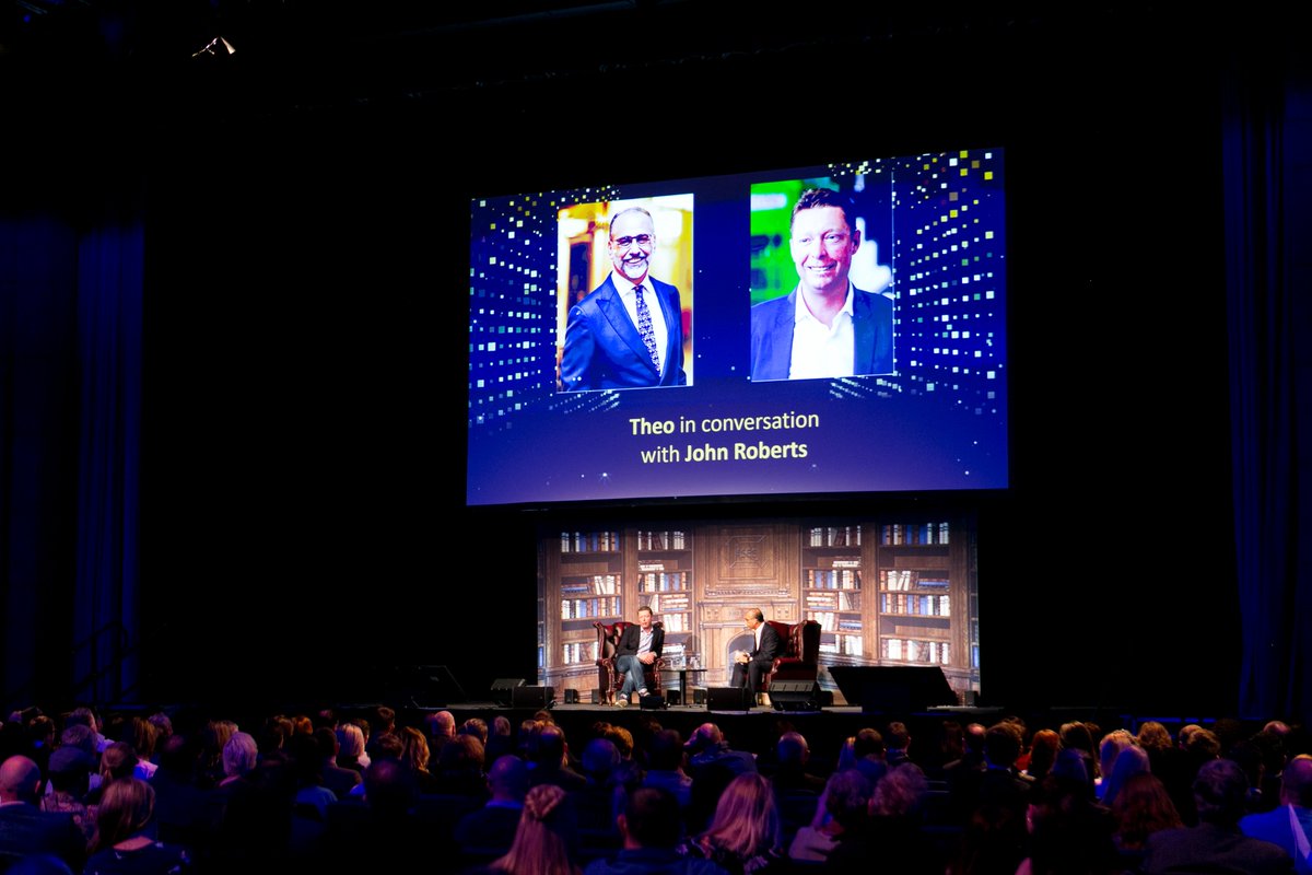 TheoPaphitis's tweet photo. Winning #SBS means you join a supportive community of over 2,200 small businesses - a fantastic opportunity for any small biz. It all culminates in a huge event every year - don't miss out, keep tweeting ! https://t.co/DRXzJkV0sc