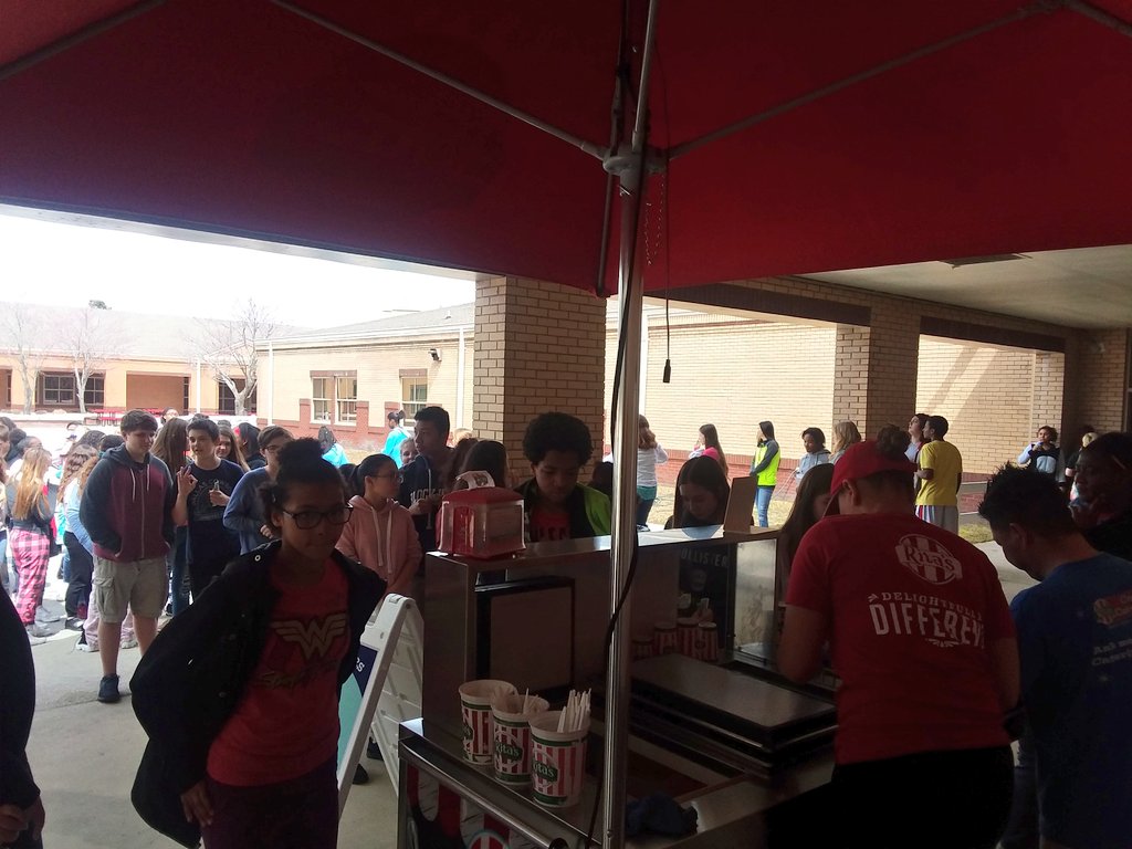 Thanks <a href="/RitasItalianIce/">Rita's Italian Ice</a> in Jacksonville! You are definitely the highlight of the PBIS Bash. <a href="/HuntersCreekMS/">Hunters Creek Middle</a>