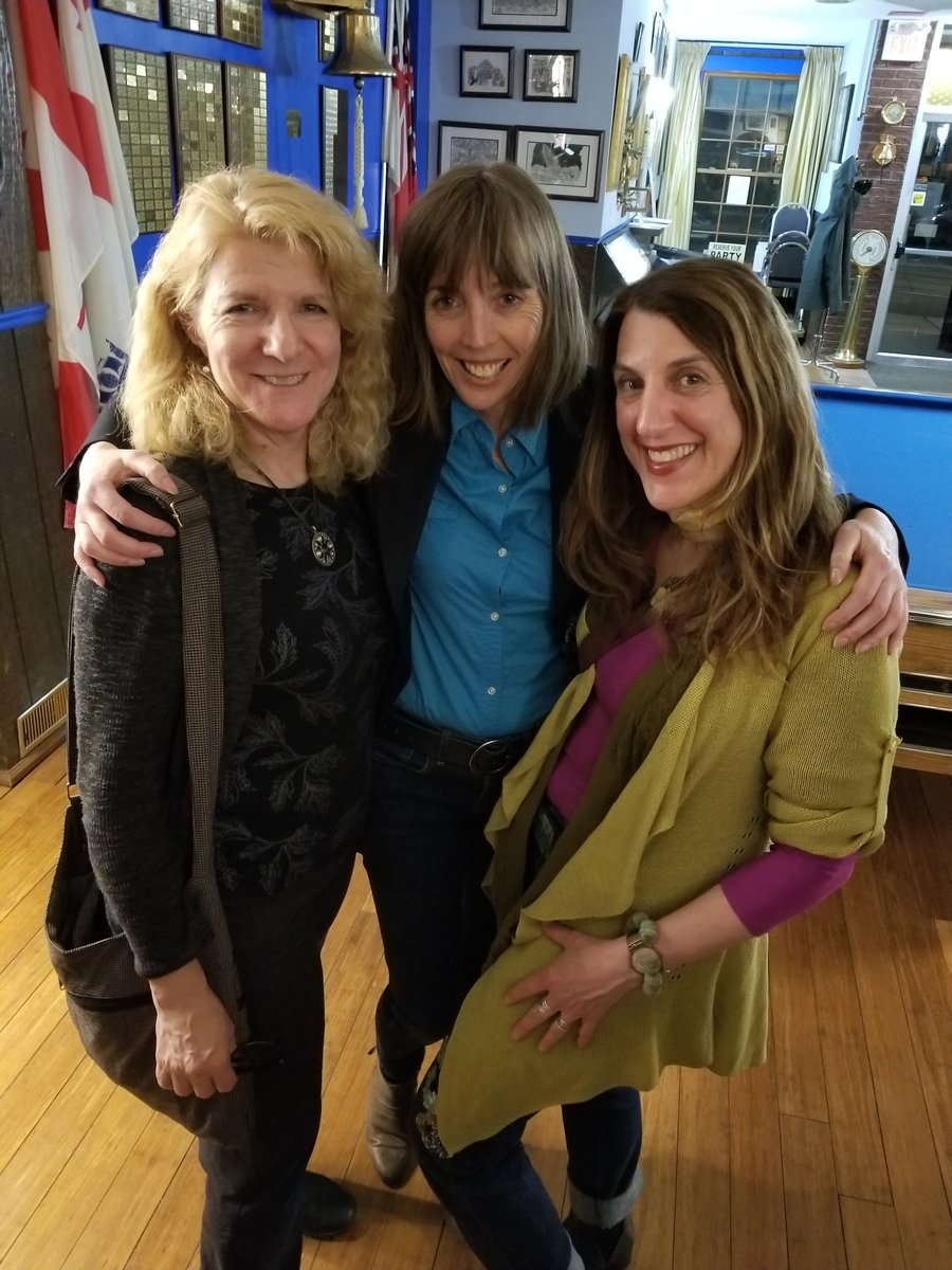 Enormously proud of these 2 women for being such great Agents of Change starting <a href="/BeachHill_NA/">Beach Hill NA</a> when I was first elected! #TransformedGerrard <a href="/mariettafoxTO/">marietta fox</a>