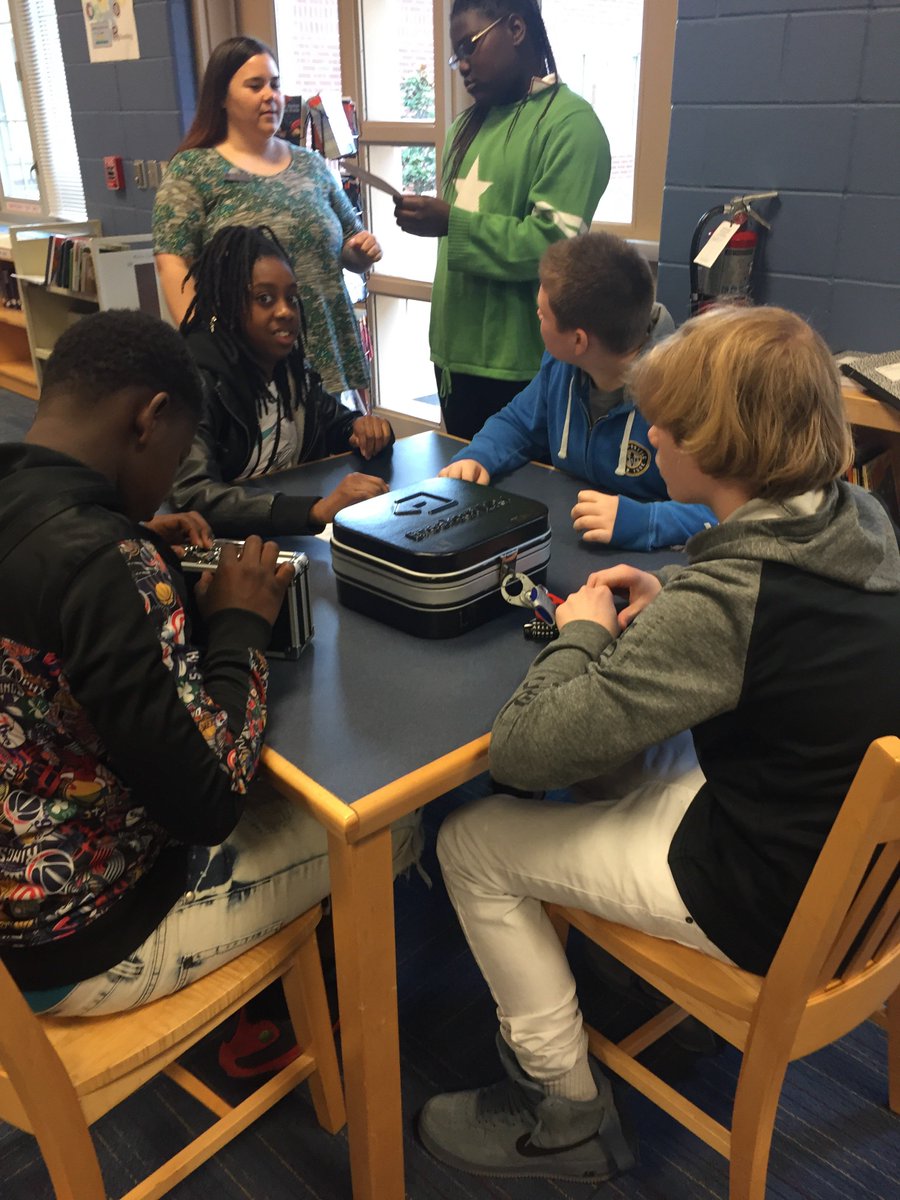 GinaCollier10's tweet photo. #RAMSInspire my students "Breakout" figuring out clues to a Civil War mystery in preparation for our new novel @GinaCollier10 https://t.co/SSif3CIFx3