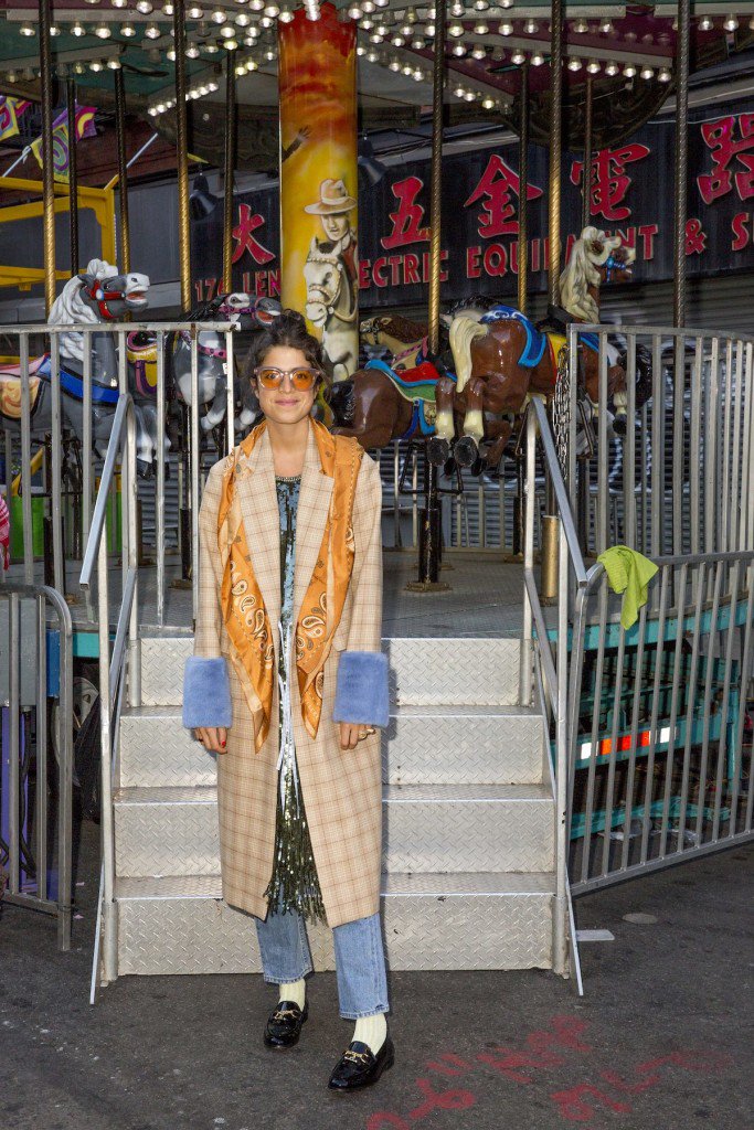 darlingmag's tweet image. Leandra Medine on Making the Internet More Honest, Stylish and Frankly, Fun: bit.ly/2HVxUjH #TheIntellectual #DarlingIssue18