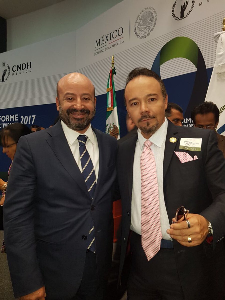 InclanRube's tweet photo. #SoyBia proyectos de trabajo BIA y CNS, en la Residencia oficial de los Pinos, en favor de la desmitifcación de los Derechos Humanos, Lic. Renato Sales Heredia 👏🏼👏🏼 https://t.co/1RWyJik5nN