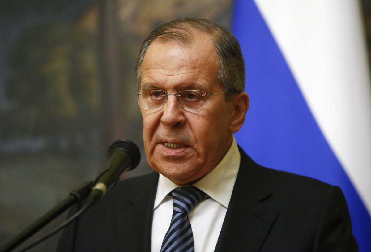 teleSURtv's tweet photo. #Rusia | El ministro de Exteriores de Rusia, Serguéi Lavrov, anunció que su nación expulsará a 60 diplomáticos estadounidenses → https://t.co/QDUf73kgQM

La medida surge en respuesta a la expulsión de la misma cantidad de diplomáticos rusos realizada por el Gobierno de #EEUU https://t.co/8bWNqW704u