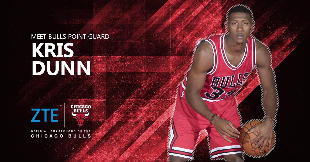 zteusa's tweet photo. Ever wanted to chat with a basketball pro? Meet #BullsNation point guard, @KrisDunn3, on 3/31 from 4-6pm CST! Stop by for your chance to win a #BladeXMax and more. πhttps://t.co/MzvhvpfvWu https://t.co/0y2kx7afzg
