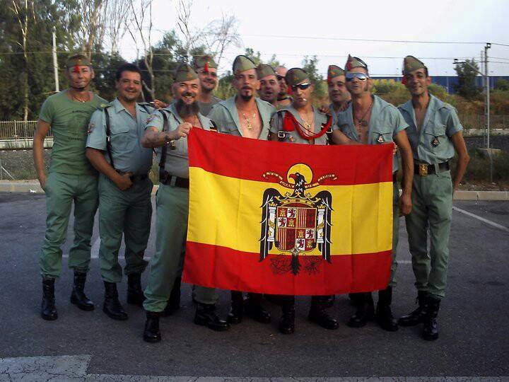 ramoncotarelo's tweet image. El ejército español no ha ganado una sola guerra internacional en 400 años. Solo las civiles contra su propio pueblo. Y ahí está, presumiendo del resultado de la última, con su elegancia habitual.