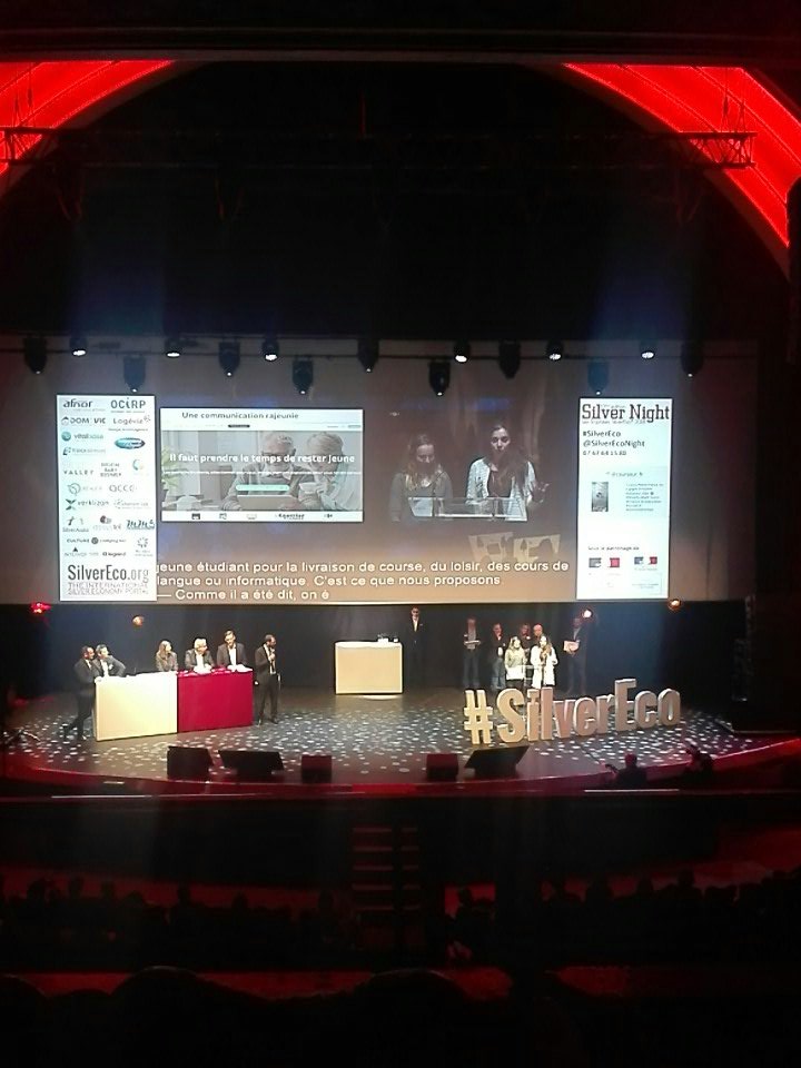 Lauréat de la catégorie «Intergénérationnelle» <a href="/SilverInTouch/">Silver In Touch</a>  👏👏 #SilverNight  #silvereco  <a href="/SilverEcoNight/">SilverNight</a>