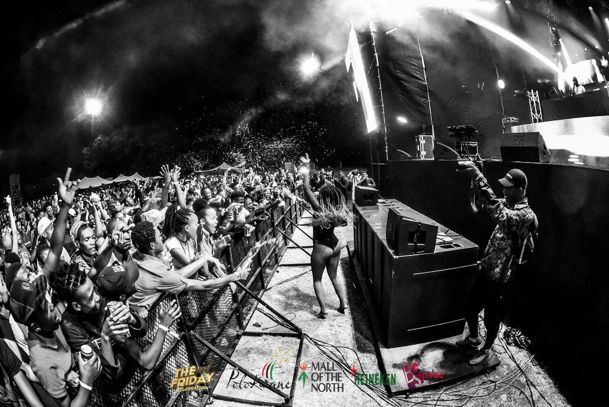 stan___sa's tweet photo. #Tbt #TFFC18 #MajorShows #Events #Sa #Music 🇿🇦
#TheFirstFridayCelebration #Nadia#Nakai https://t.co/0KdP3ODIJI