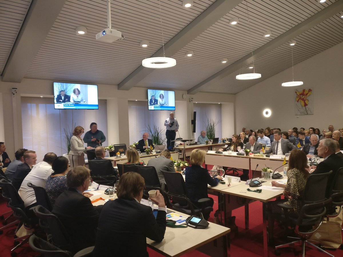 Installatie raadsleden 2018-2022 Teylingen! 14 nieuwe gezichten.