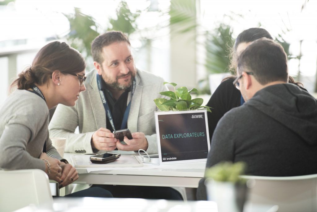datavoremtl's tweet photo. 📷 Les photos de #Datavore2018 sont en ligne! https://t.co/fo1EX6t7qH https://t.co/M5MiwsdTSI