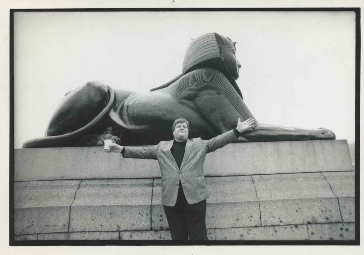 Chilingirians's tweet photo. Cellist Philip De Groote (1949-2018), the rock on which the Chilingirian Quartet was founded, passed away peacefully last night. His supremely sensitive playing provided the ideal conversational foil for all who had the privilege of performing with him 1/2 https://t.co/fHmH5xjIot