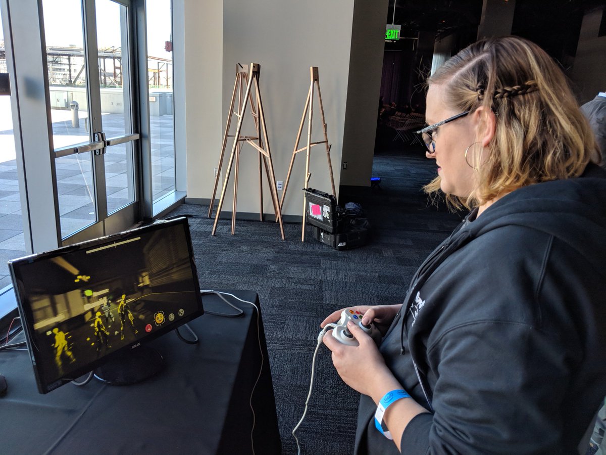 Studios_PW's tweet photo. More pictures from the Intel competition! :) @intelsoftware #IUGS #indiedev #gamedev #devpics #playtesting https://t.co/CJJPPohfpN